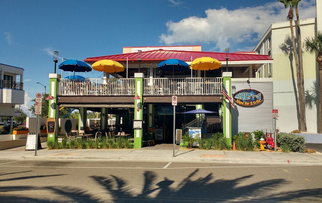 Saltys Island Bar & Grille | 437 S Gulfview Blvd, Clearwater Beach, FL 33767, USA | Phone: (727) 216-8085