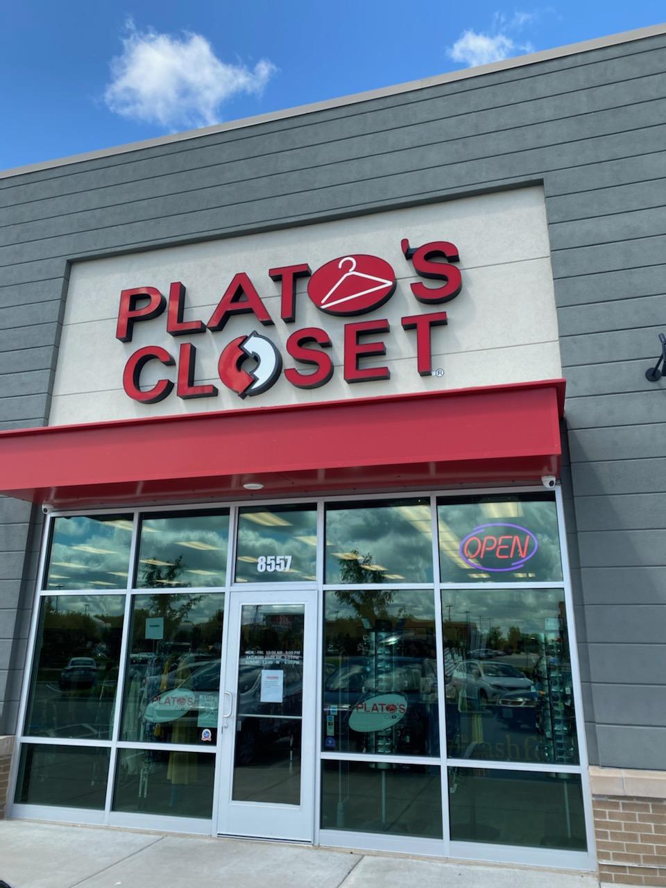 Platos Closet Kansas City MO | 8557 N Oak Trafficway, Kansas City, MO 64155, USA | Phone: (816) 420-8405