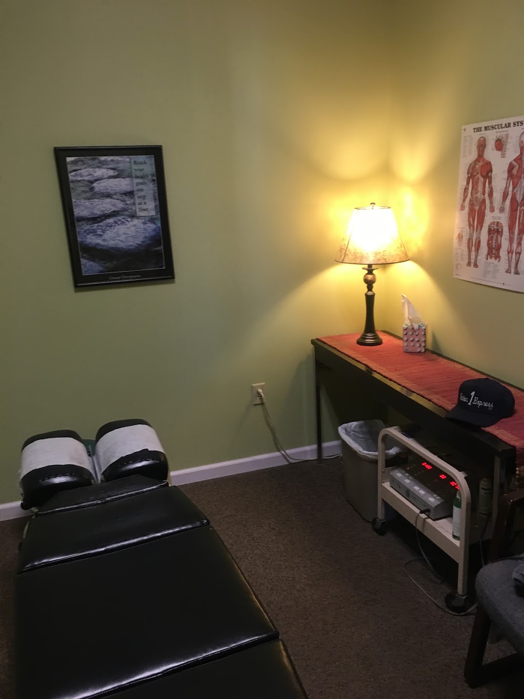 Interstate Chiropractic | 11276 210th St W Suite 109, Lakeville, MN 55044, USA | Phone: (952) 469-3443