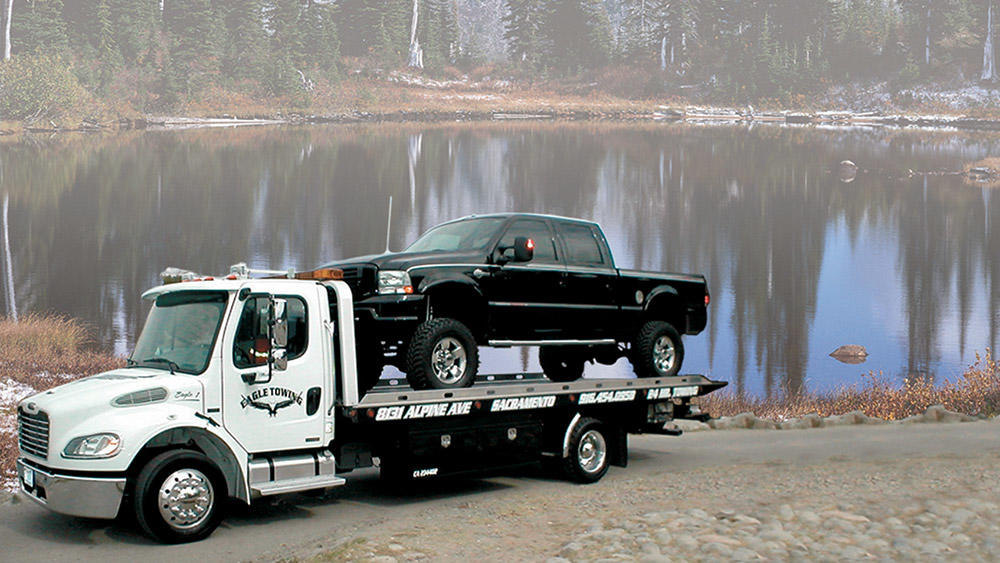 Eagle Towing | 8260 Alpine Ave, Sacramento, CA 95826, USA | Phone: (916) 454-0958