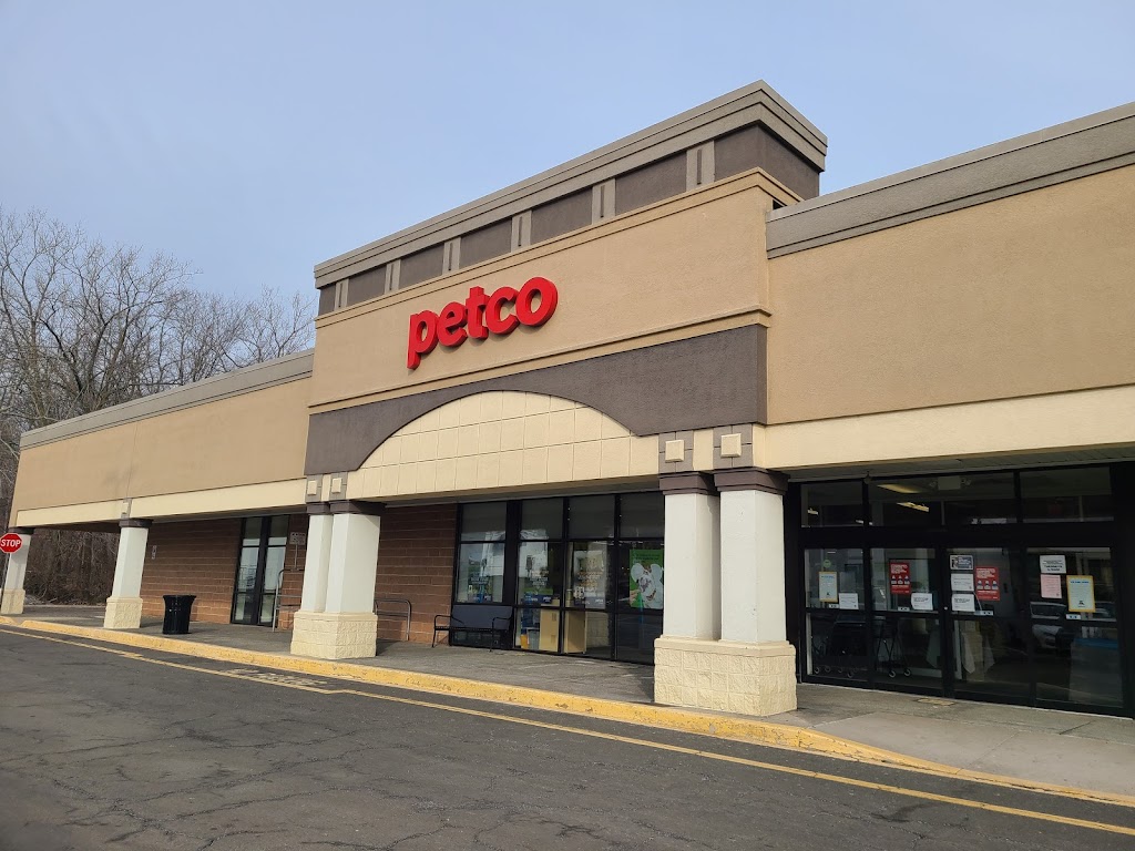 Petco | 164 Rockland Plaza, Nanuet, NY 10954, USA | Phone: (845) 624-5741