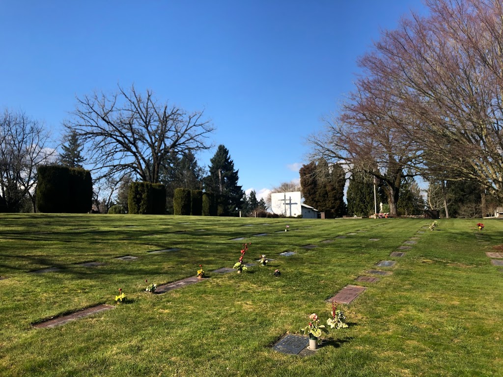 Saint Anthony Cemetery and Columbarium | 11585 SW Gaarde St, Tigard, OR 97223, USA | Phone: (503) 639-4179