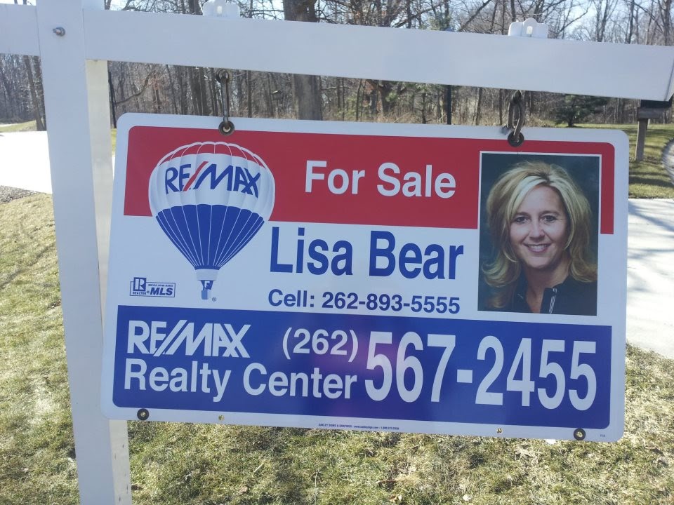 Real Estate in Wisconsin | 1815 Swartz Dr, Waukesha, WI 53188, USA | Phone: (262) 893-5555