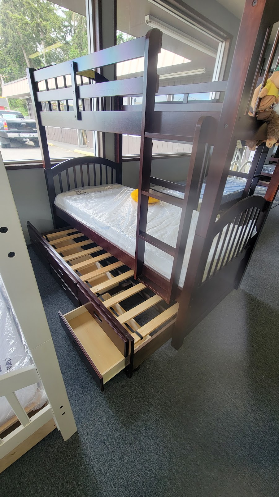 Beds Bunks & Mattresses | 4004 100th St SW, Lakewood, WA 98499, USA | Phone: (253) 582-3483