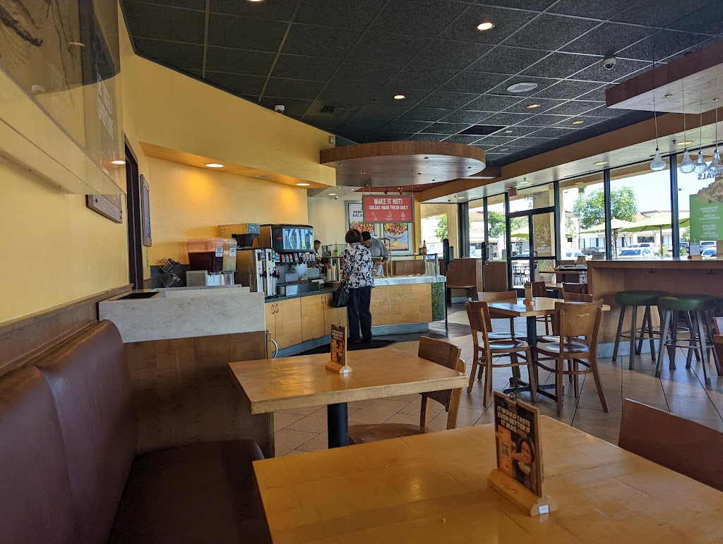 Rubios Coastal Grill | 2841 W MacArthur Blvd Suite A, Santa Ana, CA 92704, USA | Phone: (714) 751-0981