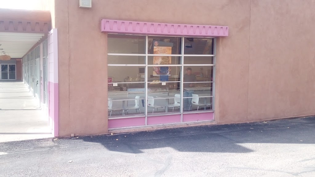 Baskin-Robbins | 2201 Central Ave NW, Albuquerque, NM 87104, USA | Phone: (505) 843-6390