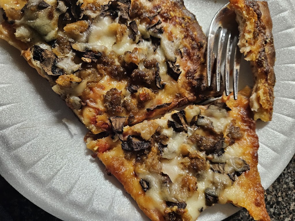 Graph Pizza - Hot Wings & Gyros | 1170 GA-155 S, McDonough, GA 30253, USA | Phone: (678) 782-7533