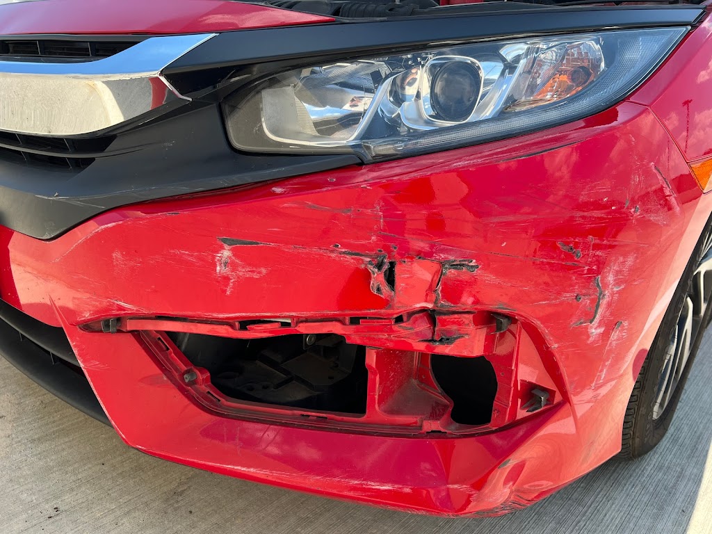 T & P Auto body & Paint | 134 Fairview St, Arlington, TX 76010, USA | Phone: (817) 861-1813