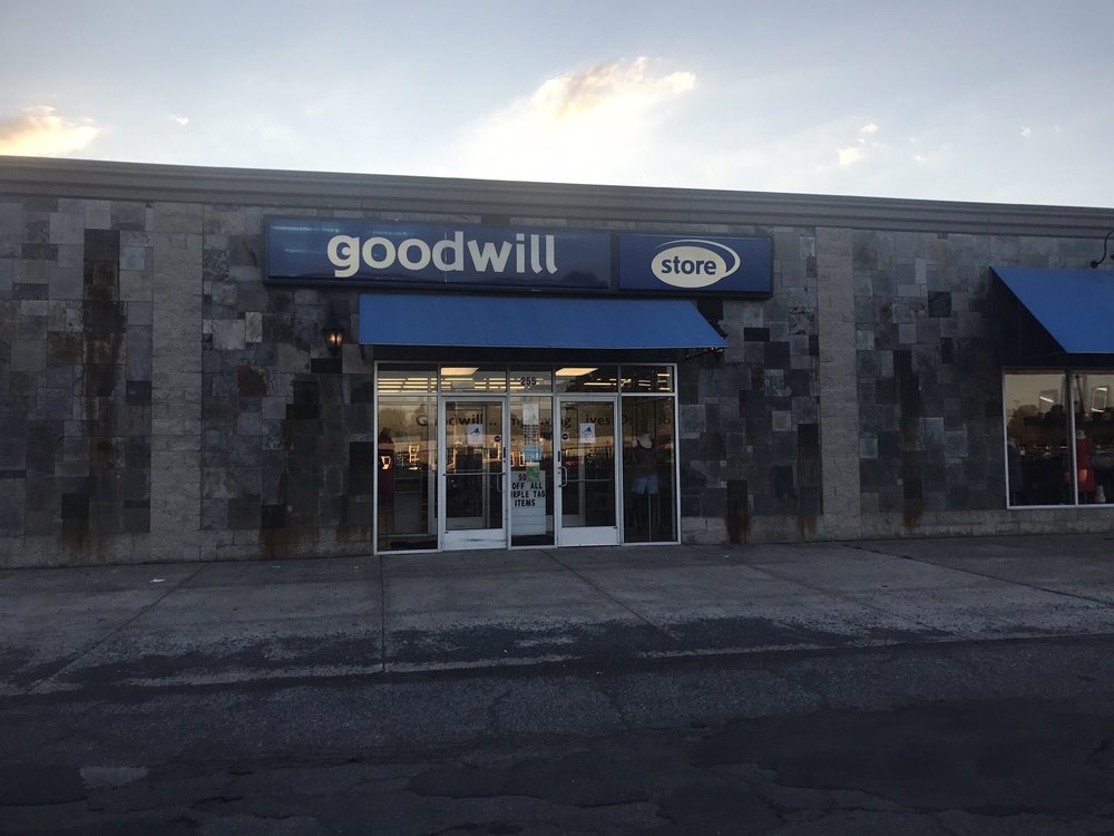 Goodwill | 255 N Telegraph Rd, Monroe, MI 48162, USA | Phone: (734) 457-3447