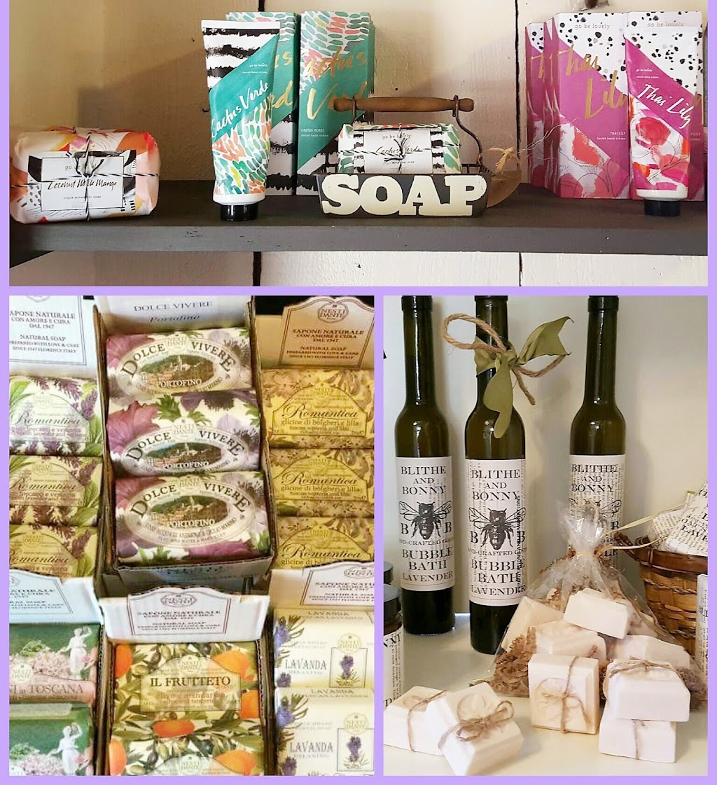 Petals of Poetry Floral Designs | 34689 Portarosa St Suite, Winchester, CA 92596, USA | Phone: (951) 757-0572