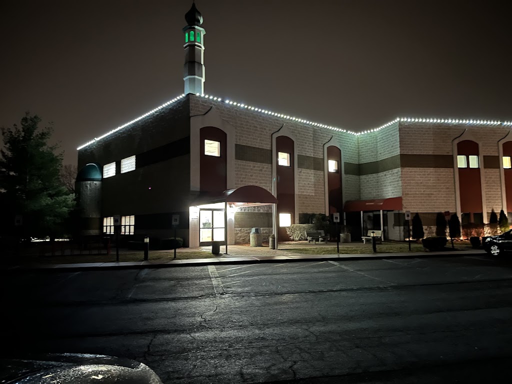 Tawheed Center | 29707 W 10 Mile Rd, Farmington, MI 48336, USA | Phone: (248) 426-7360