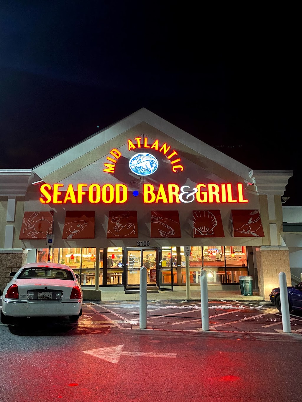 Mid Atlantic Seafood | 3100 Queens Chapel Rd, Chillum, MD 20782, USA | Phone: (301) 927-7770