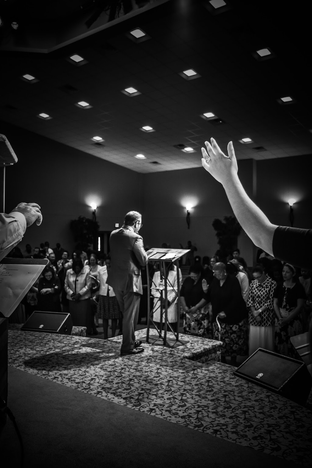 The Life Church - Dallas | 18610 Marsh Ln, Dallas, TX 75287 | Phone: (214) 352-9954