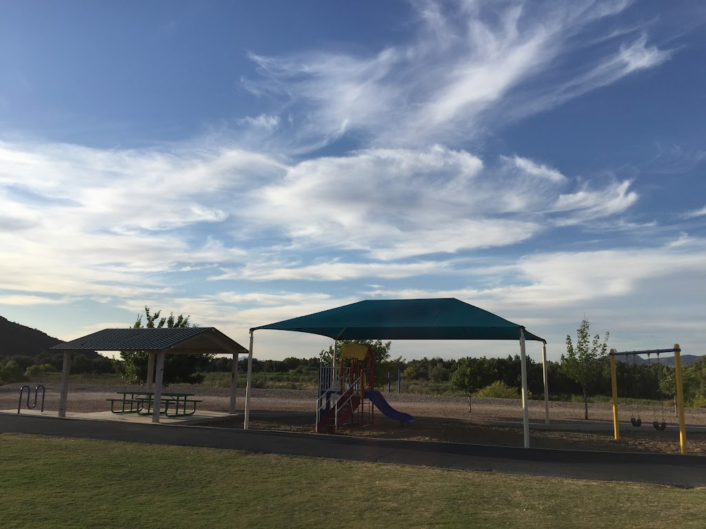 El Rio Neighborhood Park | 10160 N Blue Crossing Way, Tucson, AZ 85743, USA | Phone: (520) 382-1950