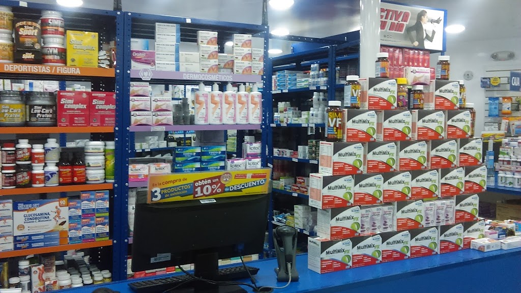 Farmacias Similares | Calz Revolución, Buena Vista, 88120 Nuevo Laredo, Tamps., Mexico | Phone: 800 911 6666