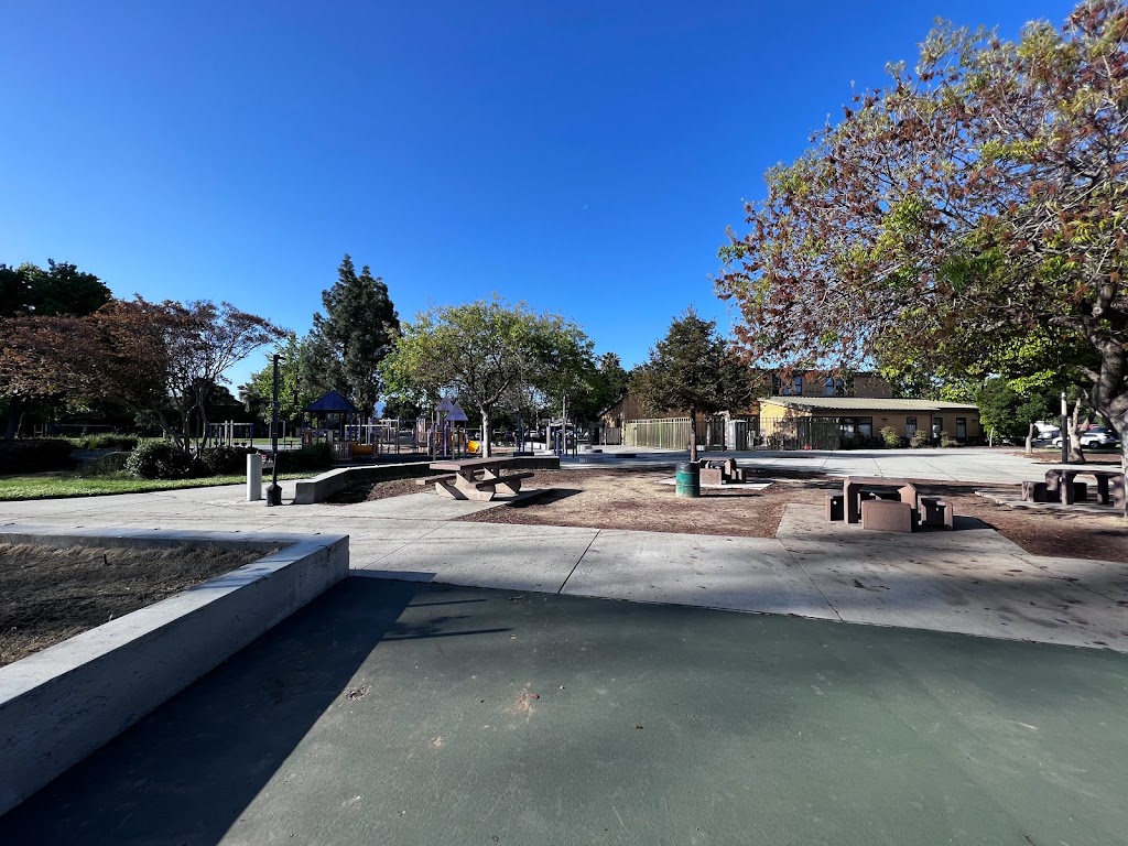 Starbird Park | Boynton Ave & Williams road, San Jose, CA 95117, USA | Phone: (408) 535-3570