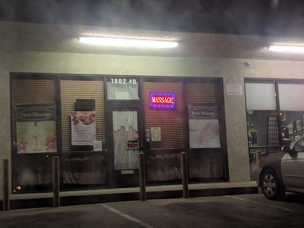 Moon Massage Spa | 1802 E Huntington Dr D, Duarte, CA 91010, USA | Phone: (626) 628-7700