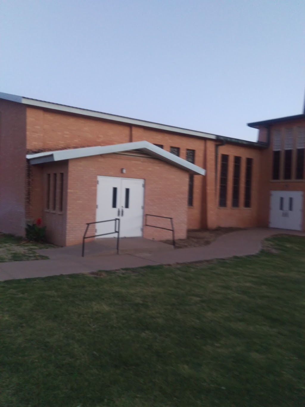 Emmanuel Lutheran Church | 409 W 3rd St, Littlefield, TX 79339, USA | Phone: (806) 385-7435