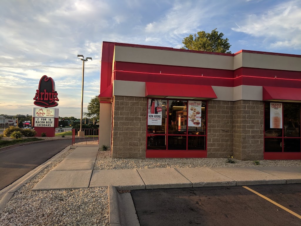 Arbys | 1546 Vierling Dr E, Shakopee, MN 55379, USA | Phone: (952) 403-6677