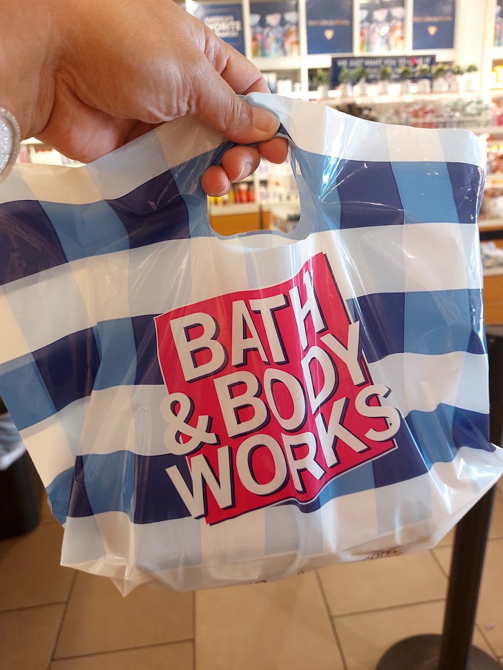 Bath & Body Works | 38111 47th St E, Palmdale, CA 93552, USA | Phone: (661) 533-1985