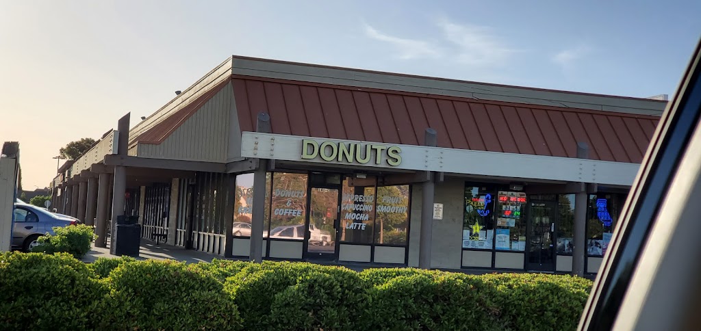 Sunset Donuts | 141 Sunset Ave, Suisun City, CA 94585, USA | Phone: (707) 422-5577