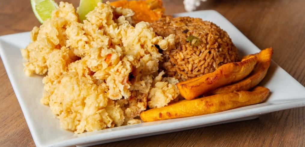 Simply Bahamian Food | 2020 8th St NW, Winter Haven, FL 33881, USA | Phone: (407) 272-1575