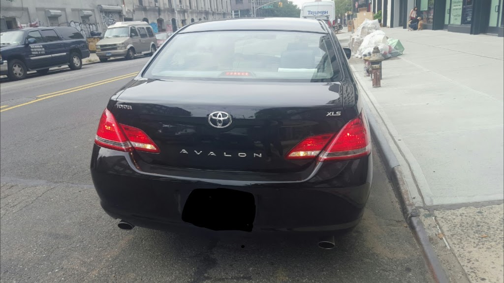 Laszlos Auto Body & Collision | 6546 Metropolitan Ave, Flushing, NY 11379, USA | Phone: (718) 418-3120