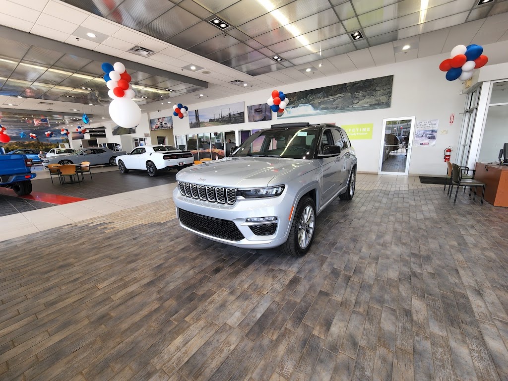 Thomas Chrysler Dodge Jeep Ram of Highland | 9604 Indianapolis Blvd, Highland, IN 46322 | Phone: (219) 934-7313