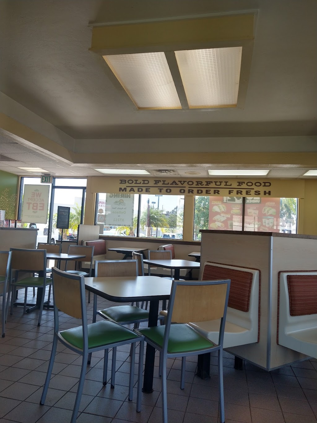 Del Taco | 9436 Warner Ave, Fountain Valley, CA 92708, USA | Phone: (714) 968-9846