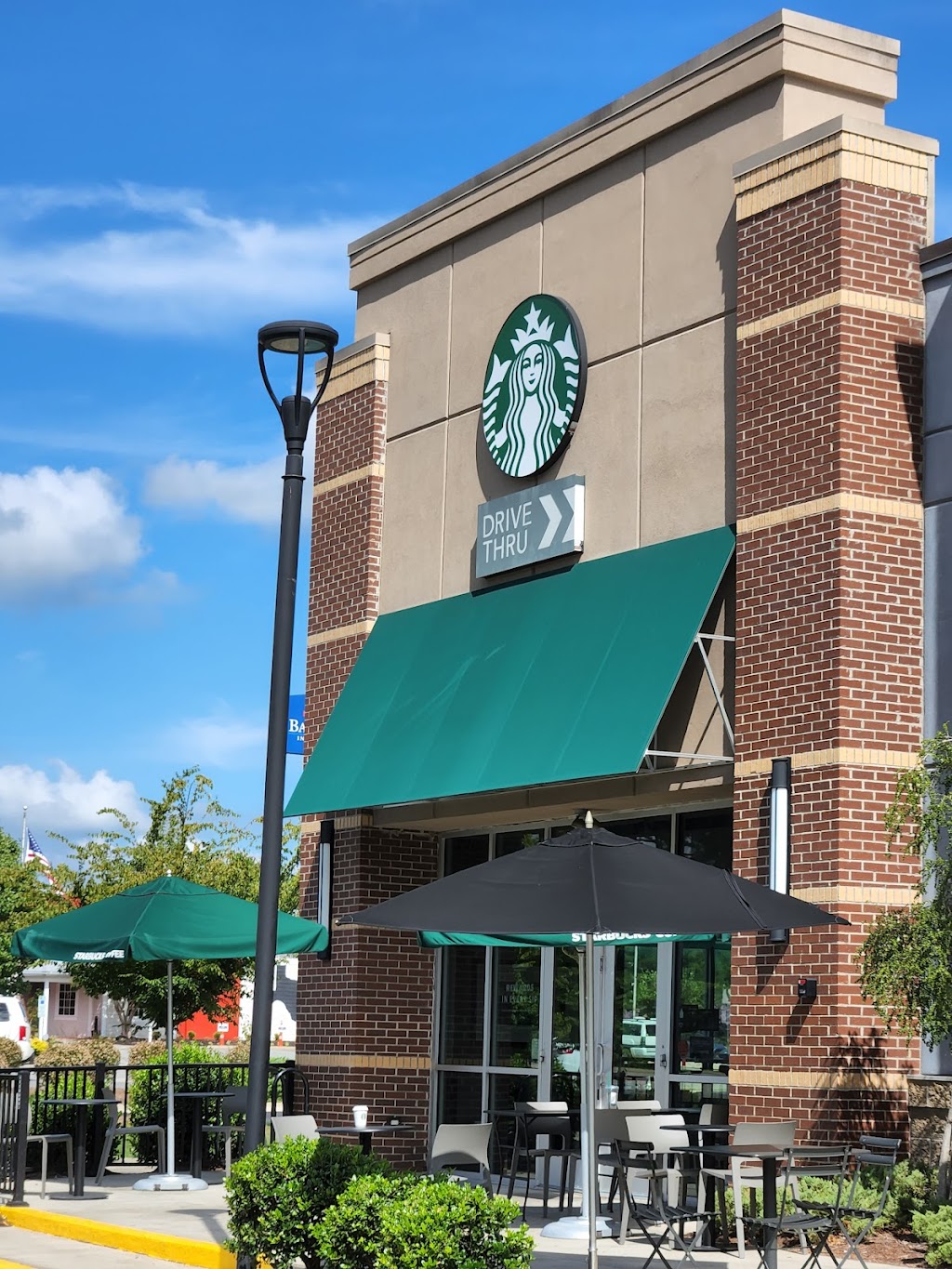 Starbucks | 110 S Equity Dr, Smithfield, NC 27577, USA | Phone: (919) 621-4996