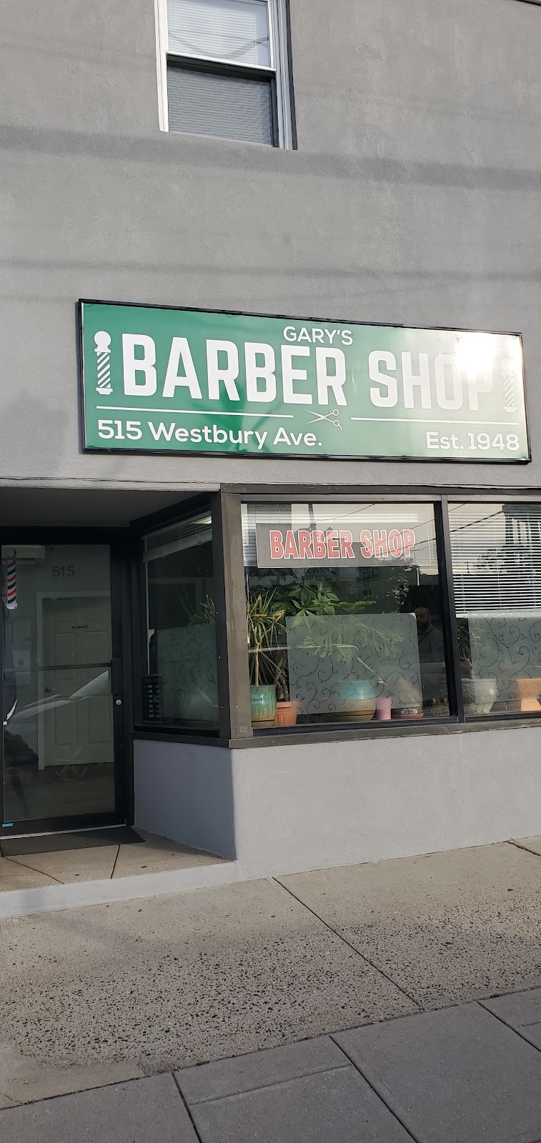Garys Barber Shop | 515 Westbury Ave, Carle Place, NY 11514, USA | Phone: (516) 833-5400