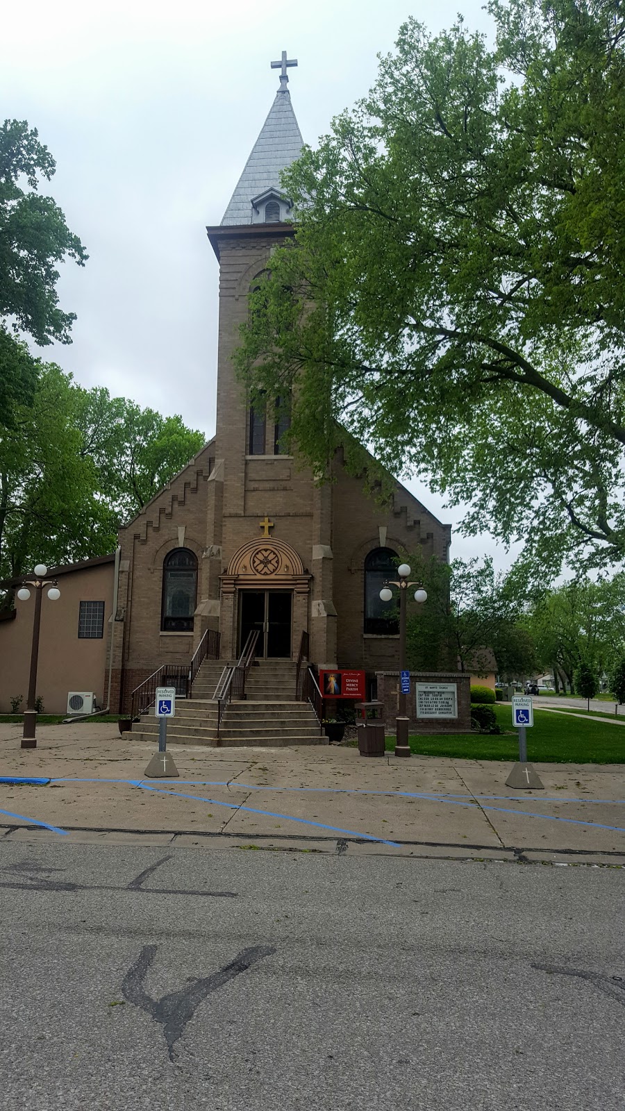 Divine Mercy Parish at St. Mary Catholic Church | 308 W 10th St, Schuyler, NE 68661, USA | Phone: (402) 352-3540