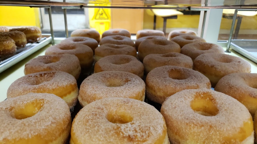 AMA Donuts | 1057 E Mission Blvd, Pomona, CA 91766, USA | Phone: (909) 623-3816