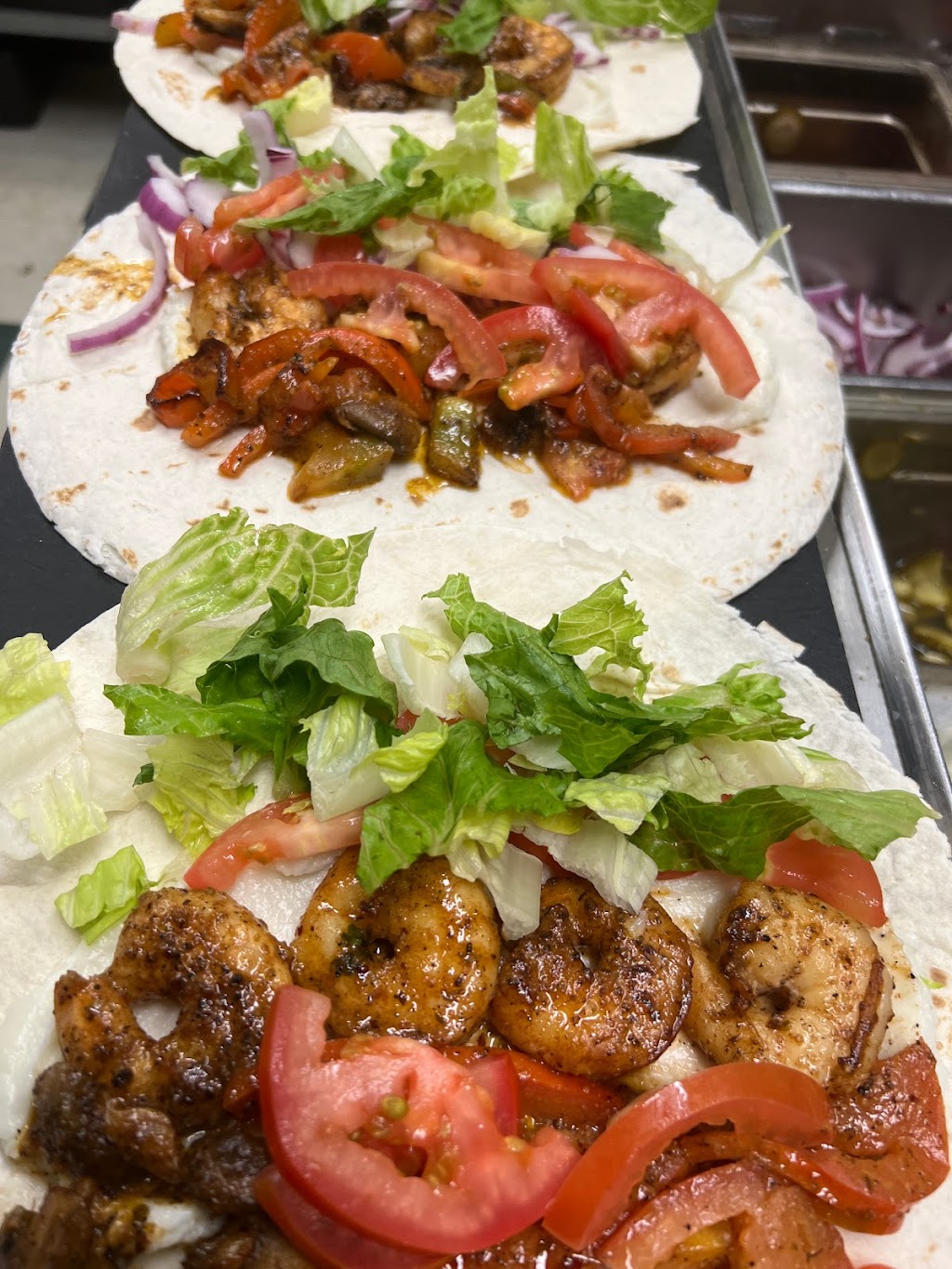 Mr. Shawarma Grille | 29032 Gratiot Ave, Roseville, MI 48066 | Phone: (586) 871-2231