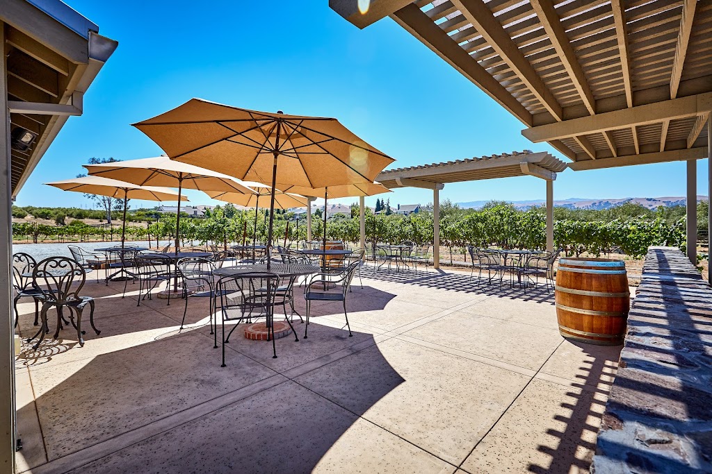 Cuda Ridge Wines | 2400 Arroyo Rd, Livermore, CA 94550, USA | Phone: (510) 304-0914