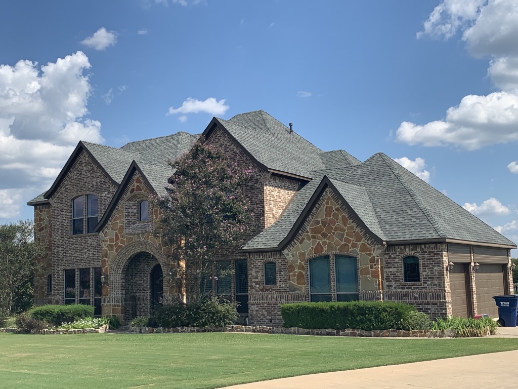 Brothers Roofing | 102 E Broad St #3361, Forney, TX 75126, USA | Phone: (469) 233-4375