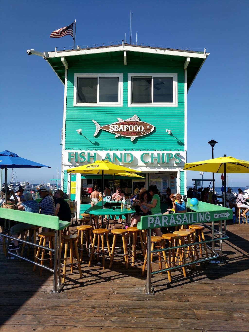 Earl and Rosies Seafood Place | Green Pleasure Pier, Avalon, CA 90704, USA | Phone: (310) 510-0197