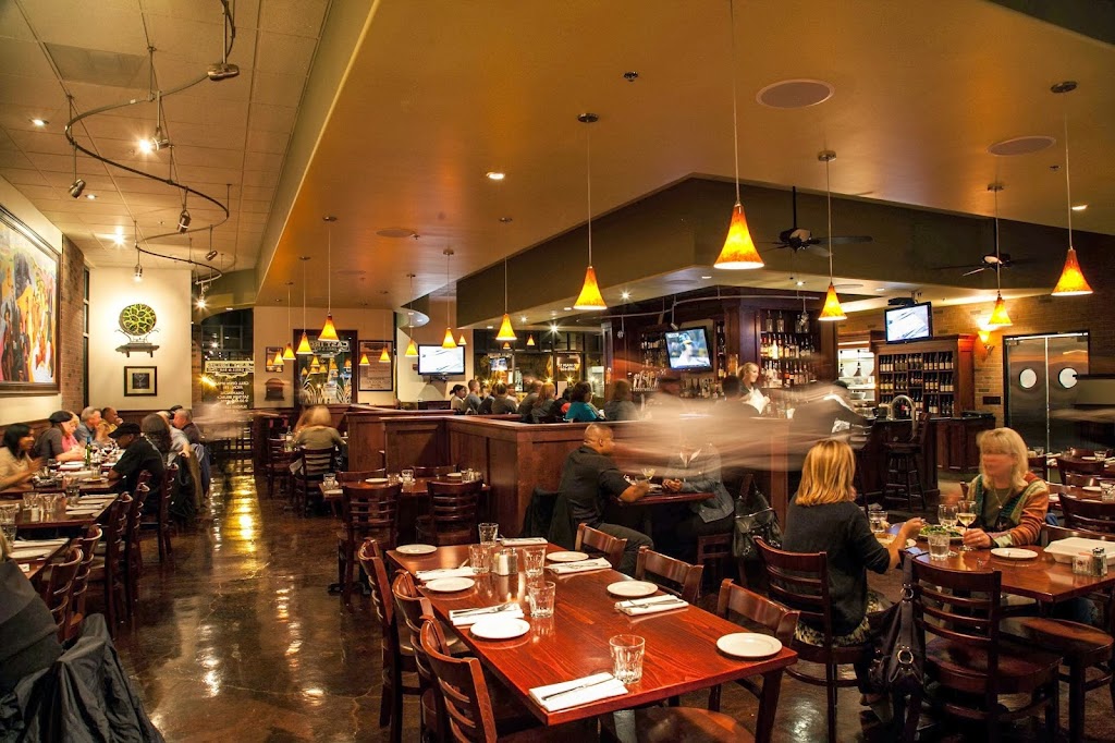 Cast Iron Grill & Bar | 700 Main St Suite 104, Suisun City, CA 94585, USA | Phone: (707) 425-1700