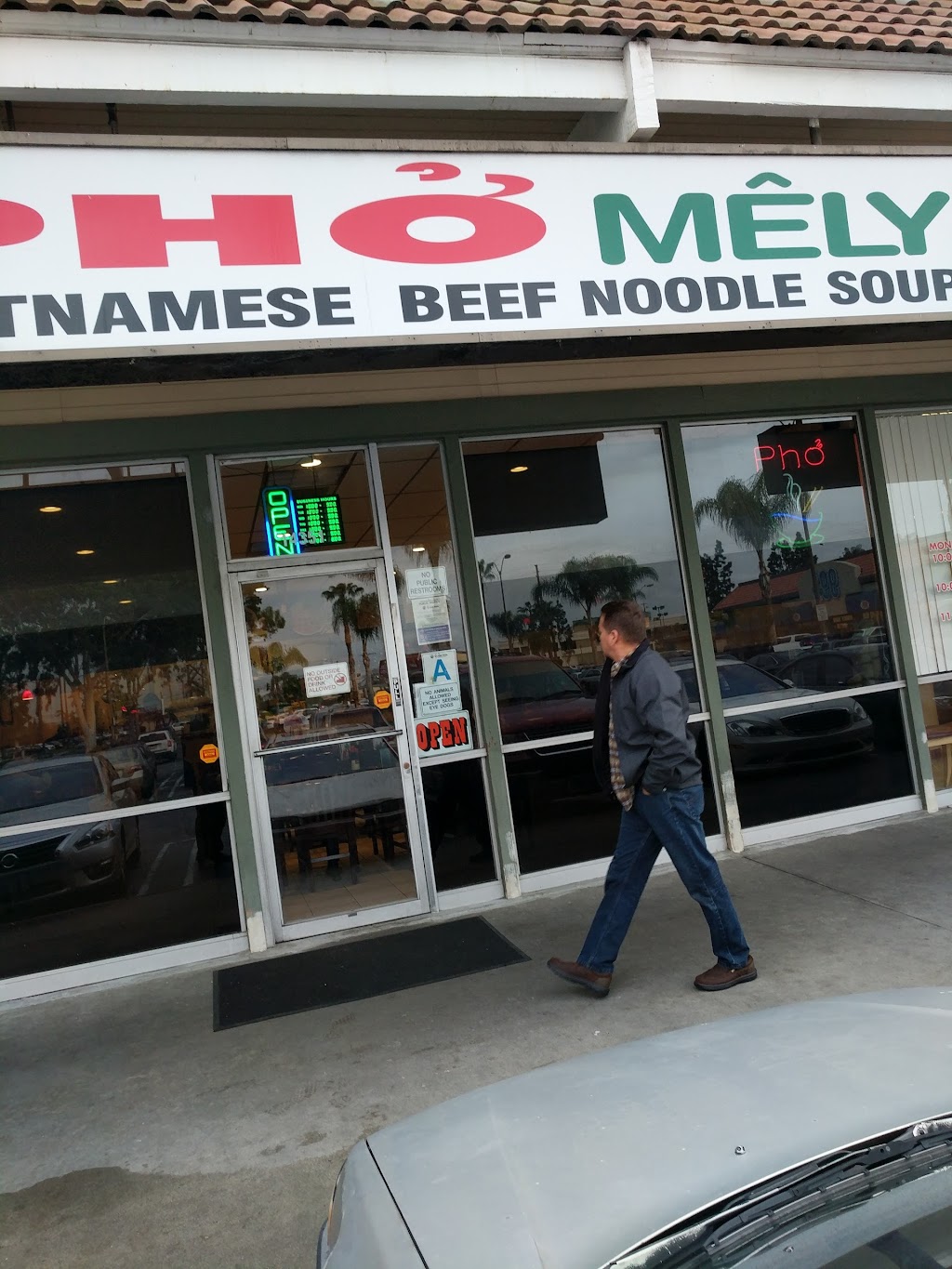 Pho Mely | 14351 Clark Ave, Bellflower, CA 90706, USA | Phone: (562) 920-0224