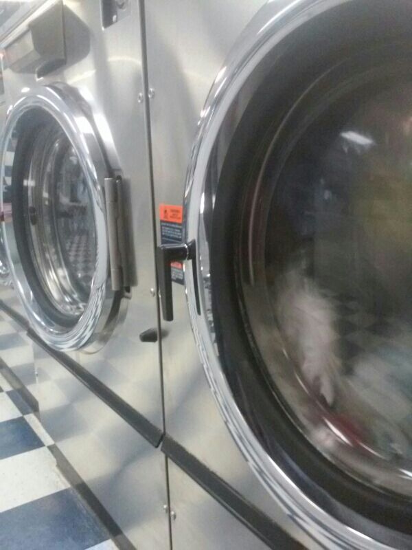 Coin Op Laundry | 791 S Kelly Ave, Edmond, OK 73003, USA | Phone: (405) 285-9655