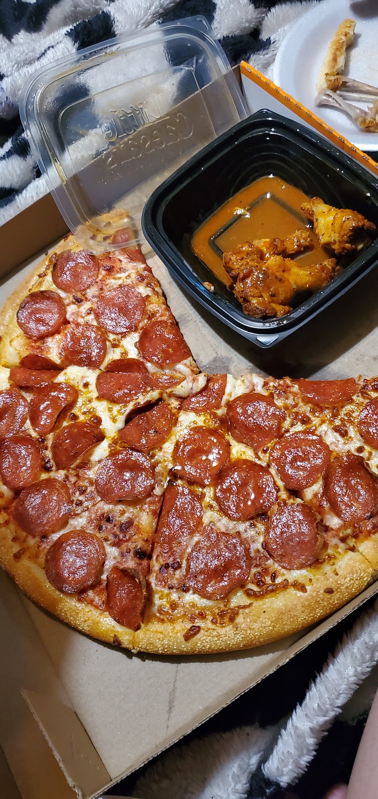 Little Caesars | 1220 W Seminary Dr, Fort Worth, TX 76115, USA | Phone: (817) 782-9927