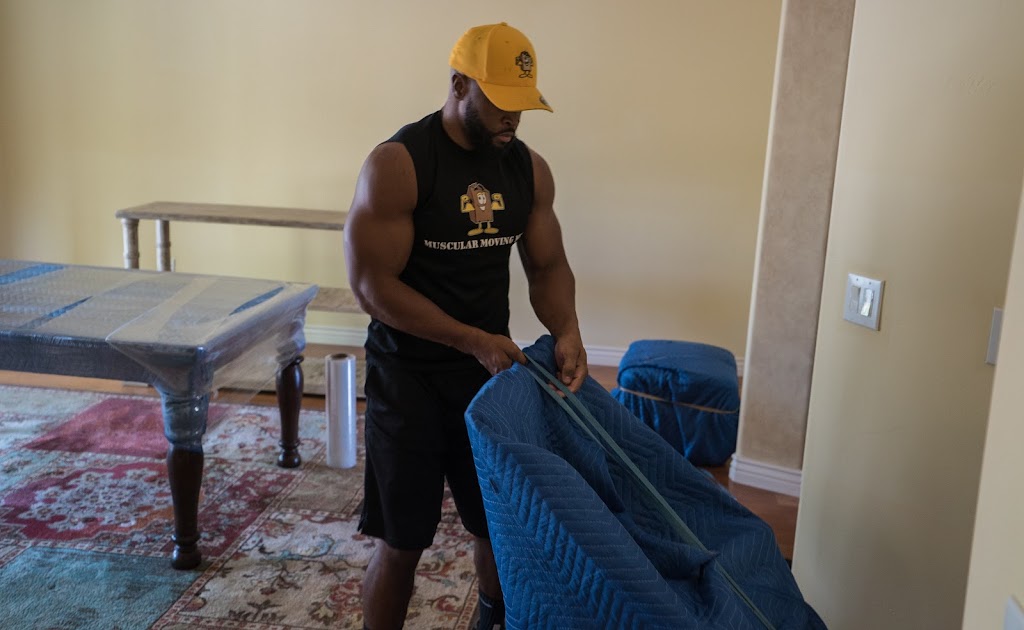 Muscular Moving Men and Storage | 77 N 45th Ave Suite 1, Phoenix, AZ 85043, USA | Phone: (602) 932-6181