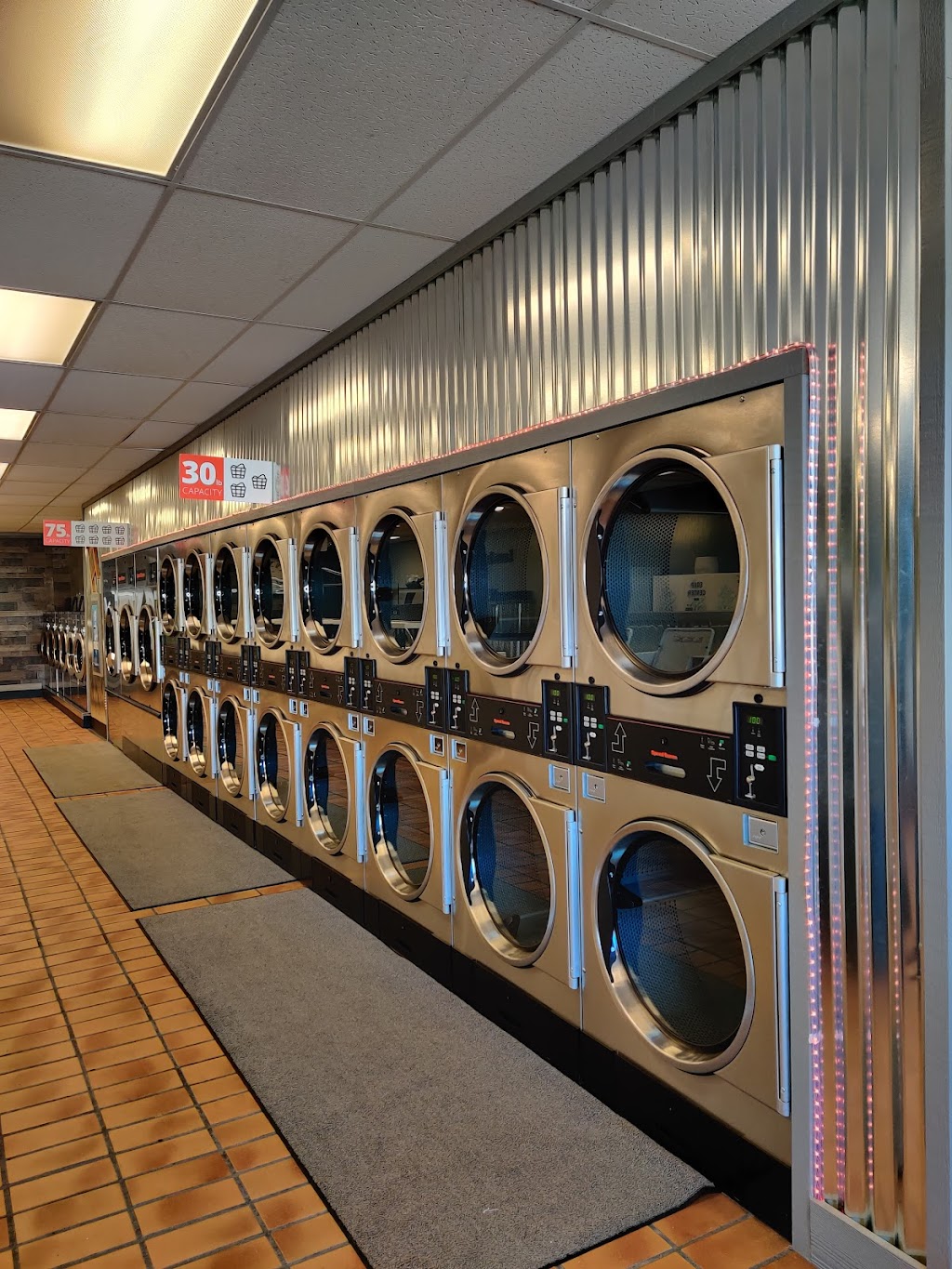 Northville Coin Laundry | 43093 W Seven Mile Rd, Northville, MI 48167 | Phone: (248) 773-7536