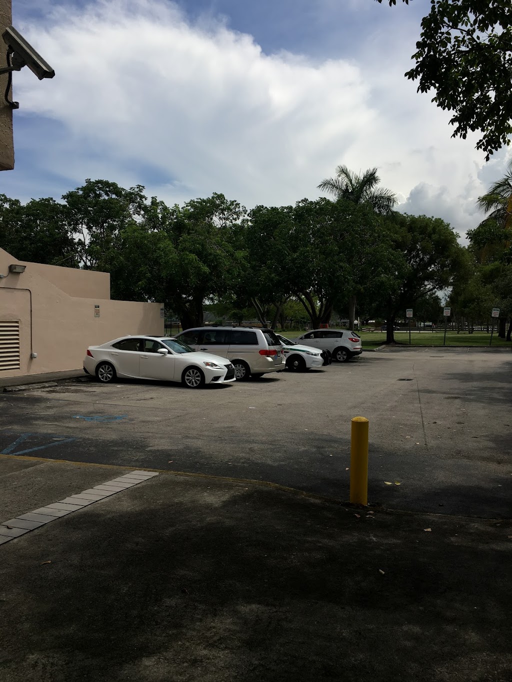 Miami-Dade Police Department Hammocks District Station | 10000 SW 142nd Ave, Miami, FL 33186, USA | Phone: (305) 383-6800