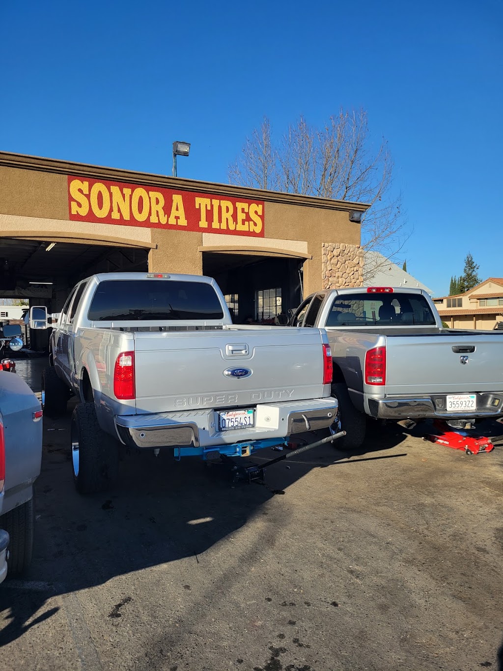 Sonora Tires | 924 W F St, Oakdale, CA 95361, USA | Phone: (209) 840-0159