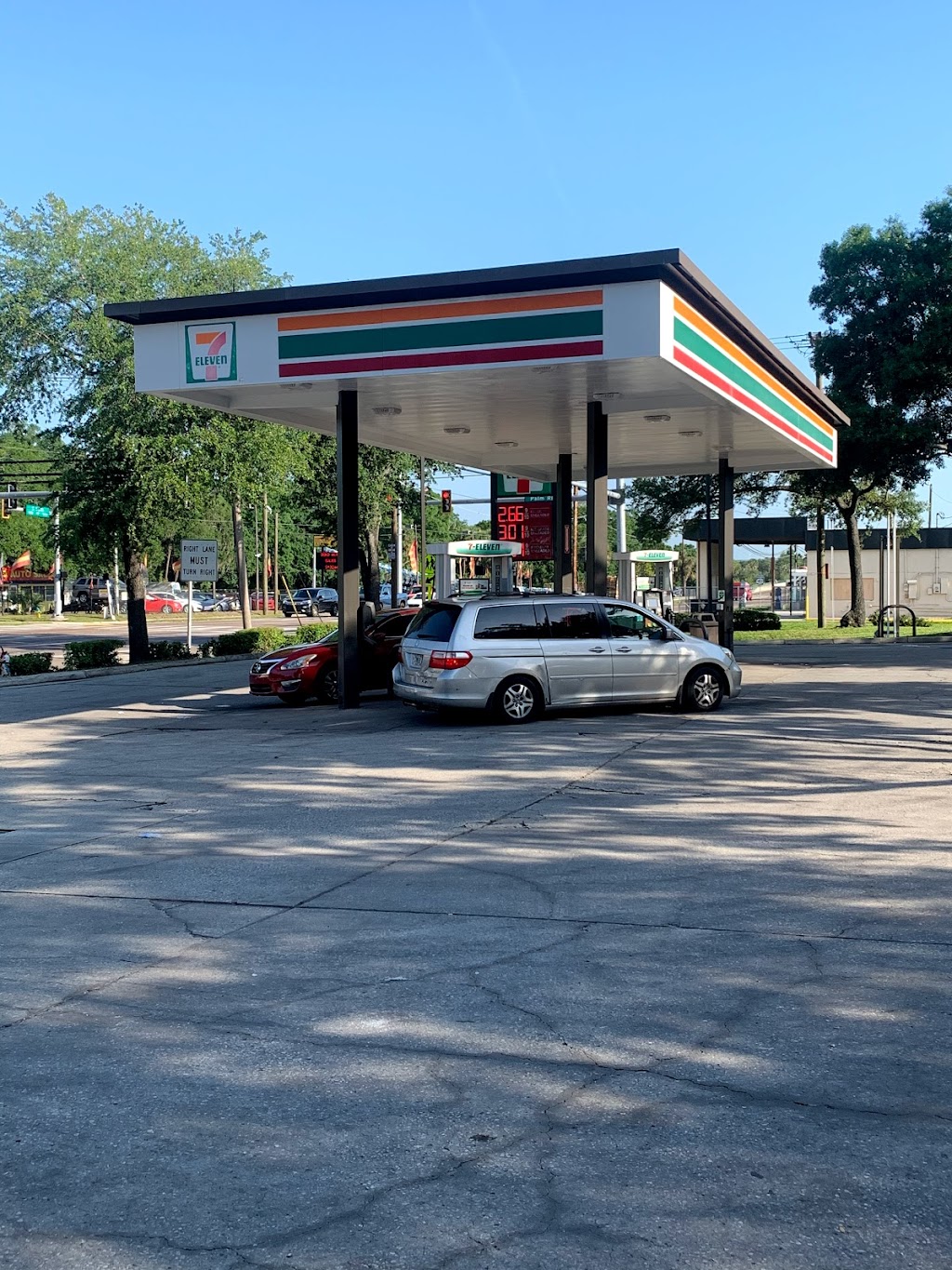 7-Eleven | 702 S 50th St, Tampa, FL 33619, USA | Phone: (813) 390-8924