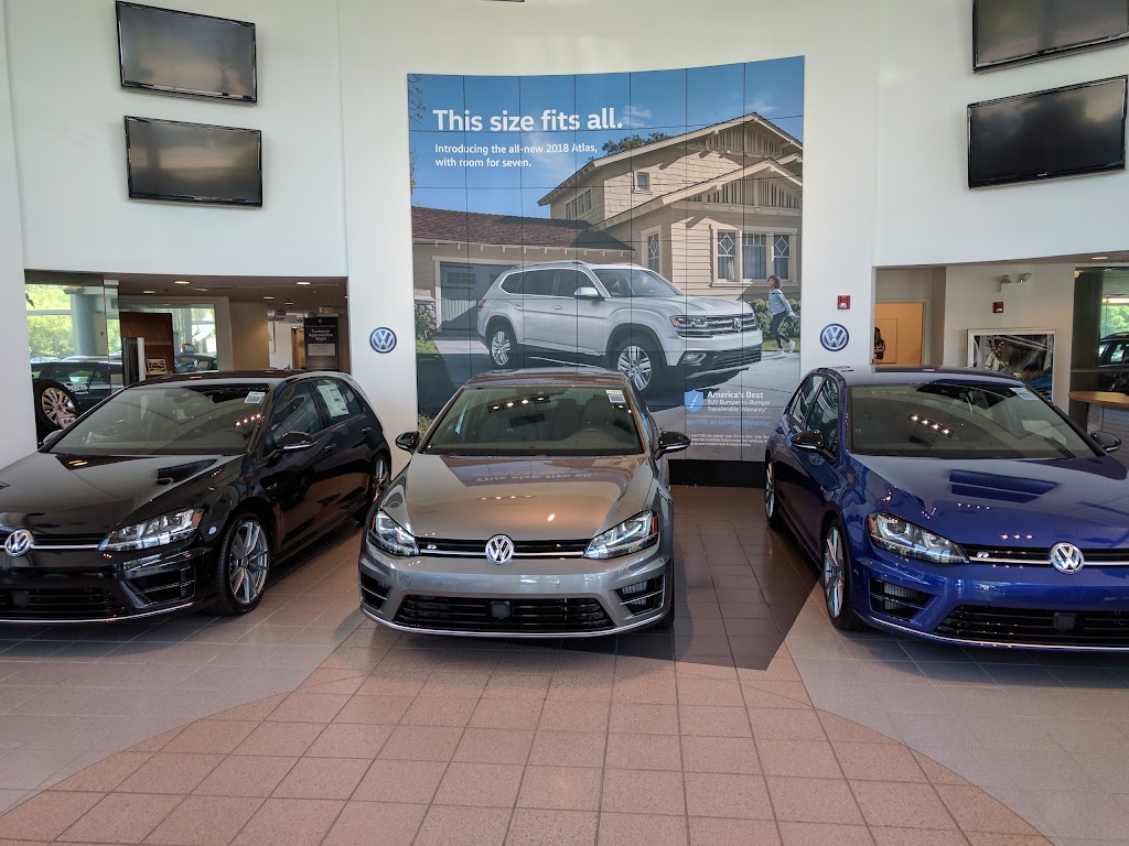 Volkswagen of Palatine | 1951 N Rand Rd, Palatine, IL 60074, USA | Phone: (847) 392-6300