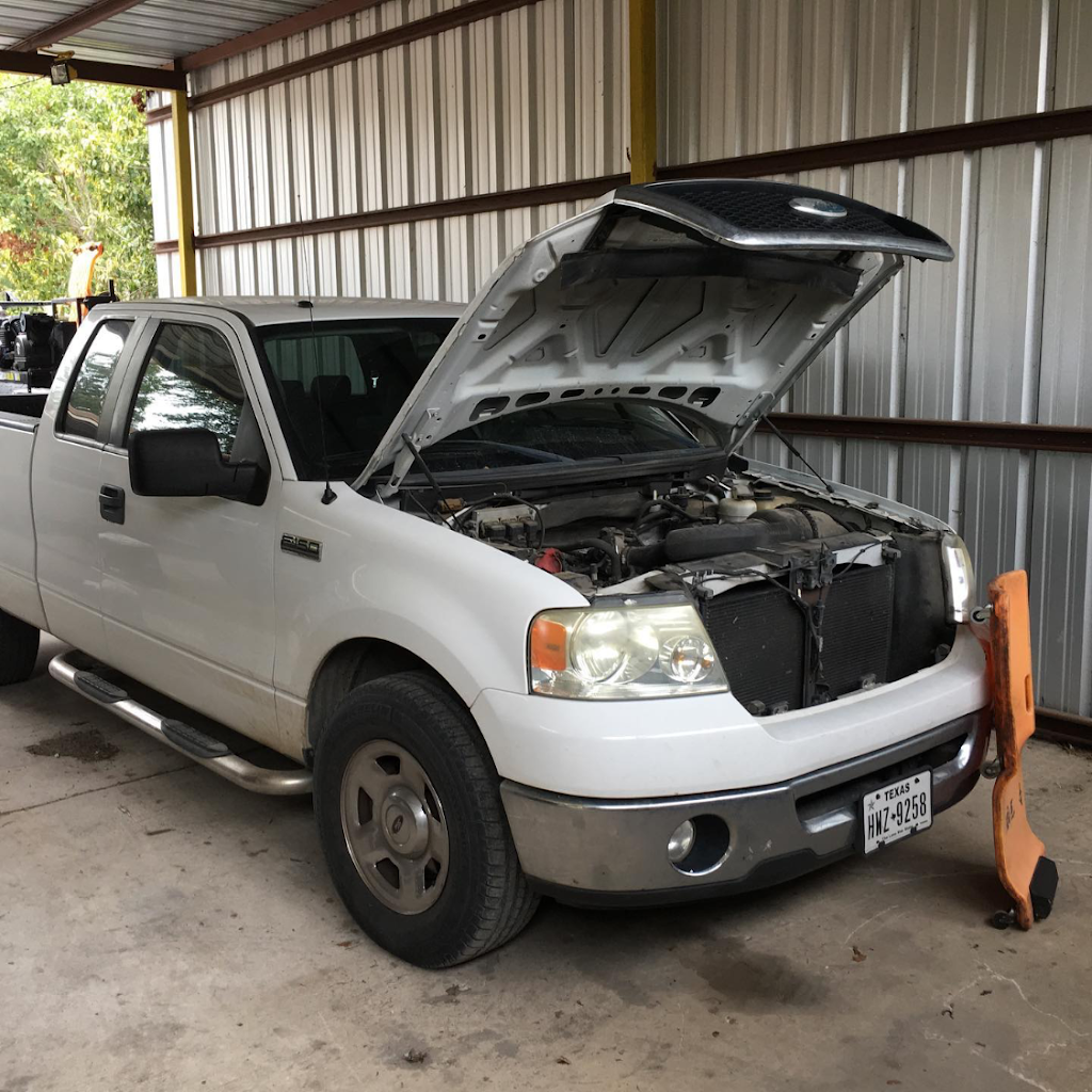 Clean green diesel machine Truck Service | 8436 Gardner Rd, San Antonio, TX 78263, USA | Phone: (210) 867-4064