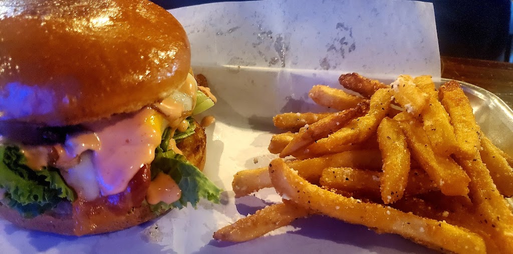 The Caddyshack | 4052 Charlotte Hwy, Lake Wylie, SC 29710, USA | Phone: (803) 701-7295