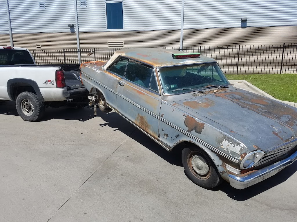 Alamo Junk Car Buyer | 1511 Hough Ave, Adkins, TX 78101, USA | Phone: (512) 662-2273